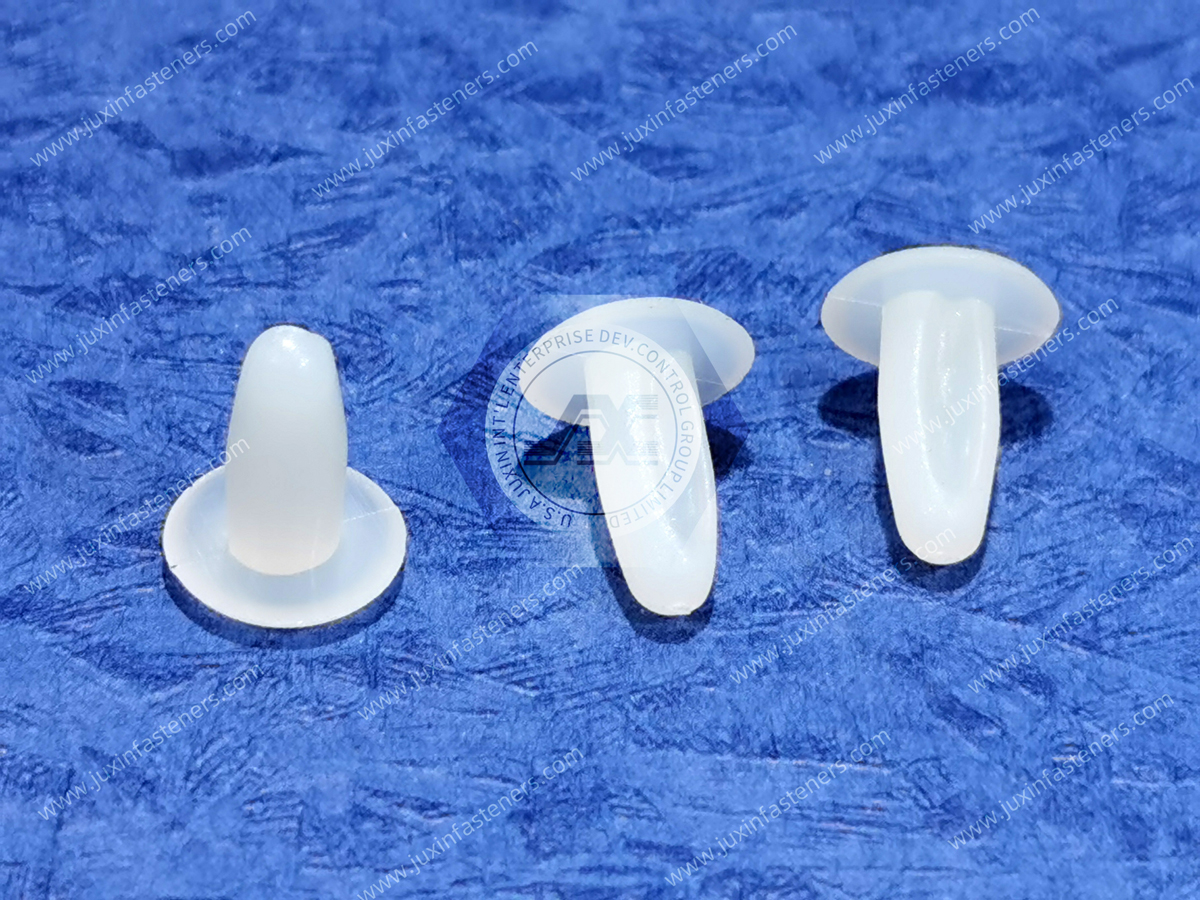 Nylon Reusable Push-In Rivets