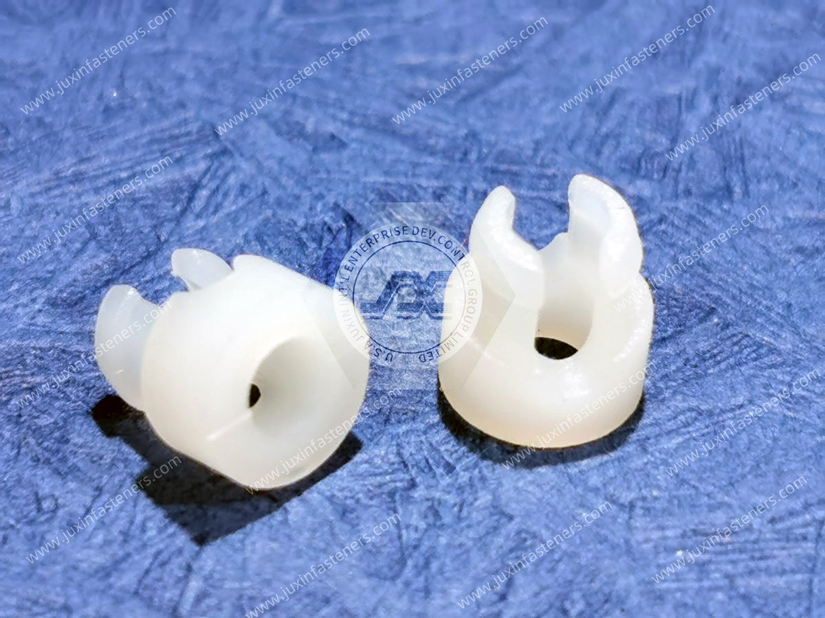 Self-Retaining Spacer JX-SS