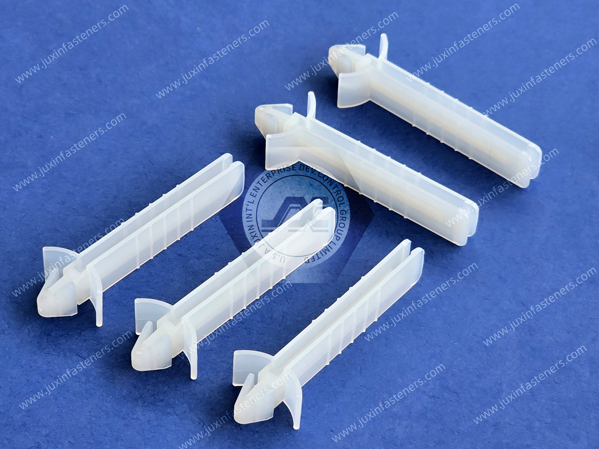 Vertical and Snap-In Card Guide