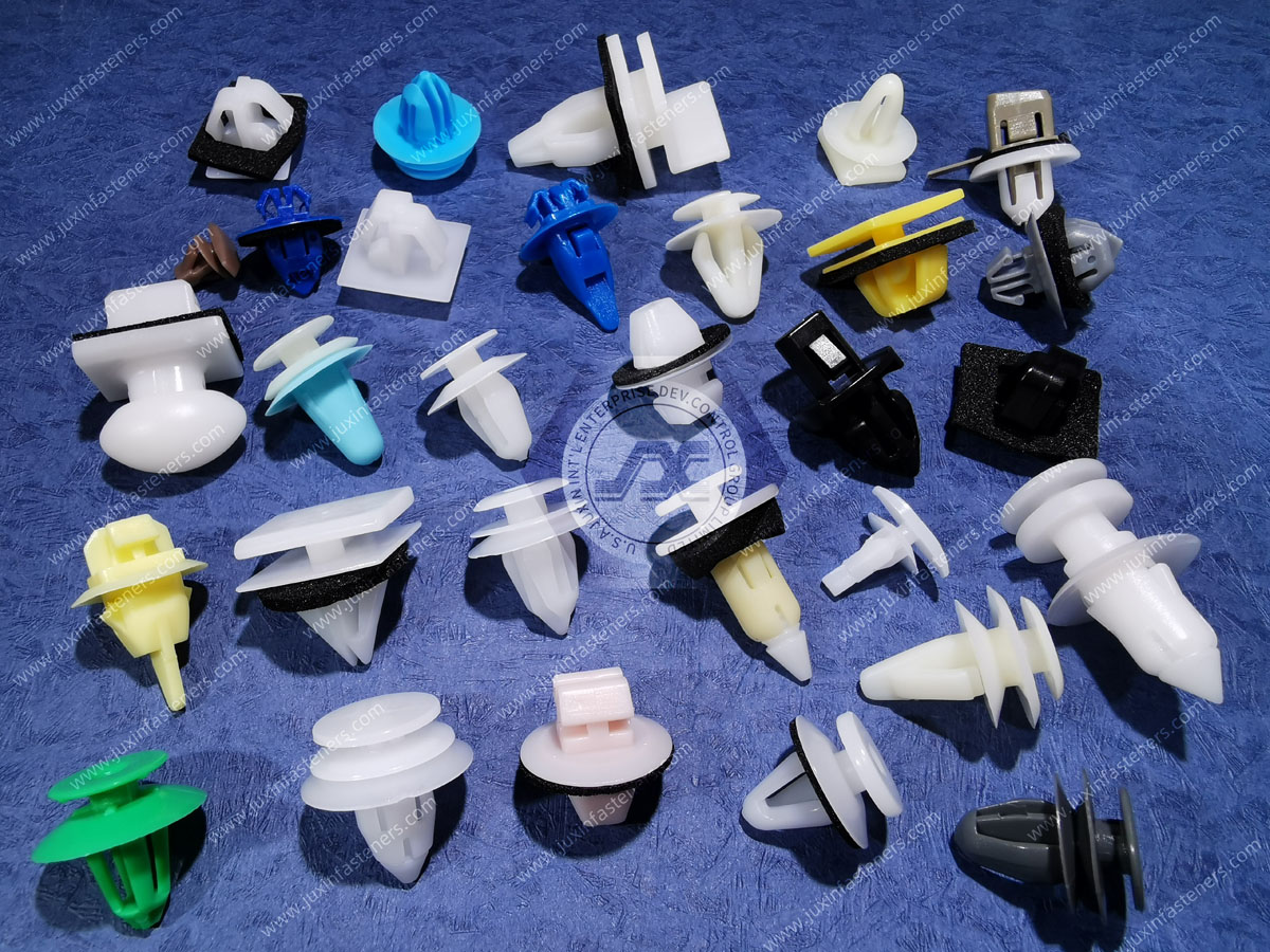 Features of plastic clips and solutions for the interior of the automotive industry Features of plastic clips and solutions for the interior of the automotive industry