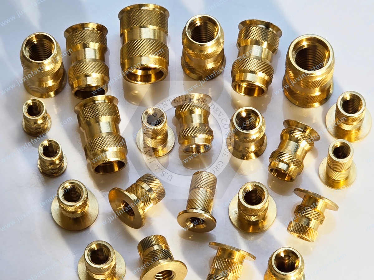 The difference between brass nuts and stainless steel nuts and the choice of solutions The difference between brass nuts and stainless steel nuts and the choice of solutions