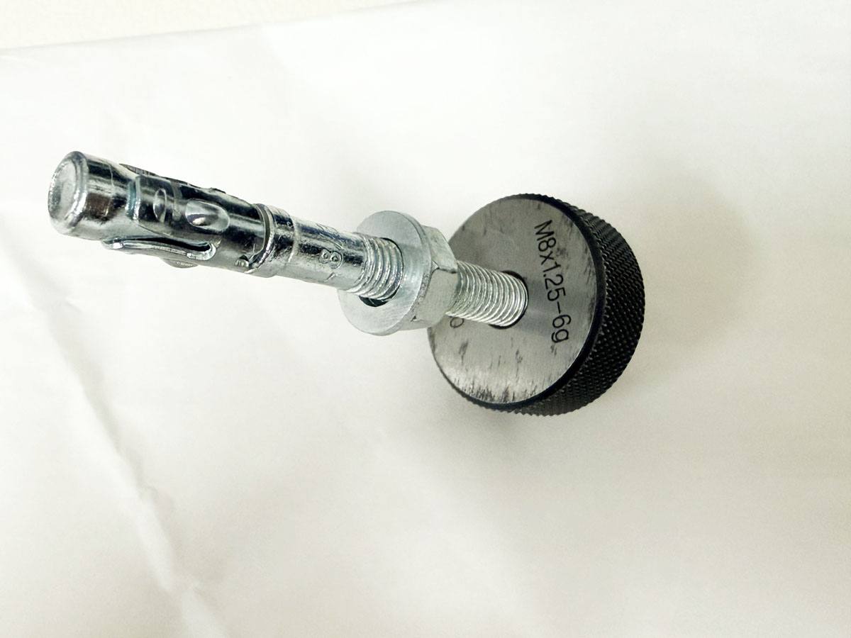 Thread Inspection1200-900.jpg Thread Inspection1200-900.jpg