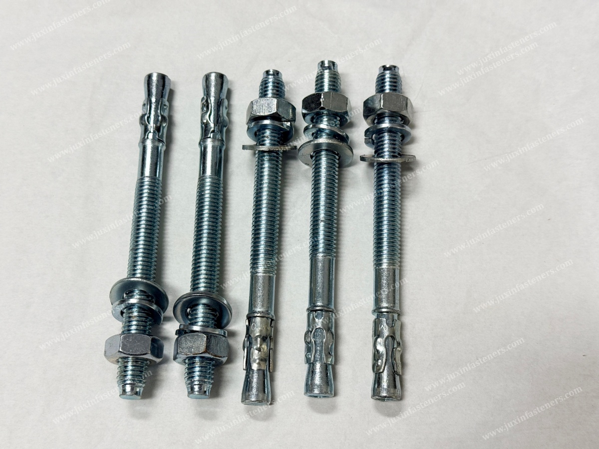 Mechanical Anchors vs. Expansion Bolts: Choosing the Right Concrete Anchoring Solution Mechanical Anchors vs. Expansion Bolts: Choosing the Right Concrete Anchoring Solution