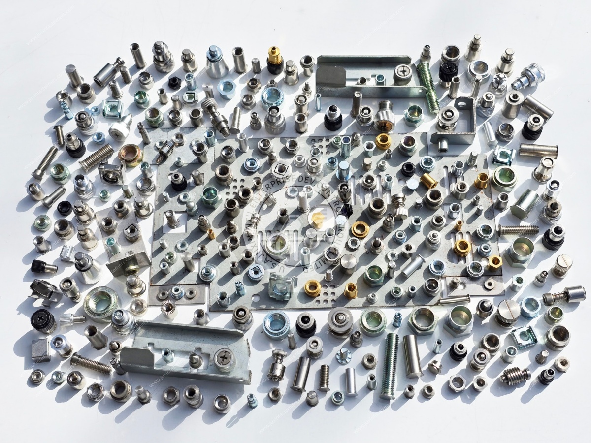 Self-Clinching Studs for Thin Sheet Metal Self-Clinching Studs for Thin Sheet Metal