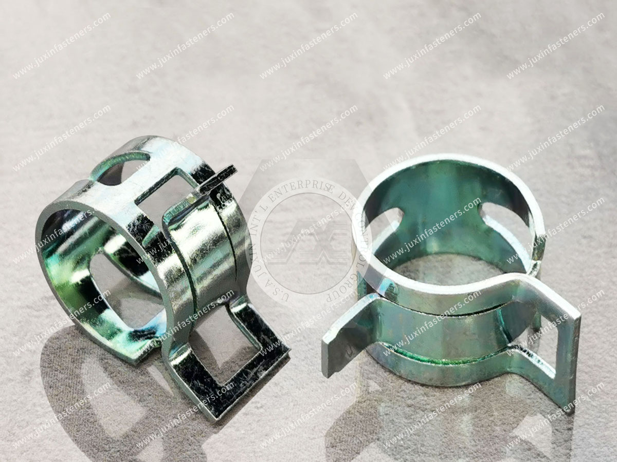 Clamps With Worm Gear Drive Features