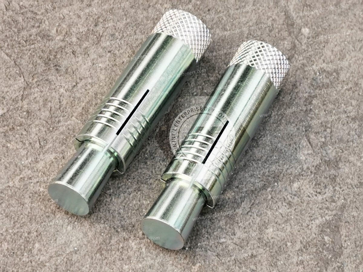 Concrete Anchoring Solutions: Wedge Anchors vs. Concrete Screws for Industrial Applications