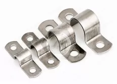 Q683 Central Fixing Clip for Twin Pipes (d = 6.5)