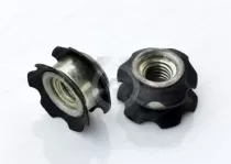 Characteristics and functions of elastic retaining rings for holes Industry solutions