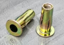 Anti-loosening solutions for high-strength bolts in automotive chassis