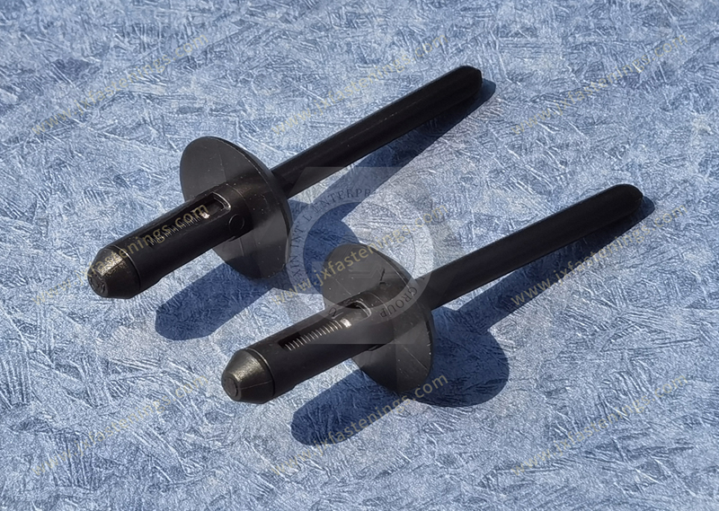 JX-13M01704 General Plastic Blind Rivets For Automotive Supplier