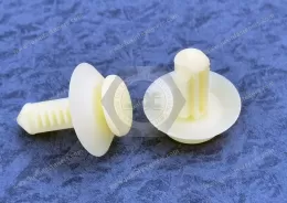 JX-13M05251 General Plastic Barbed Push Rivets Fasteners For Automotive