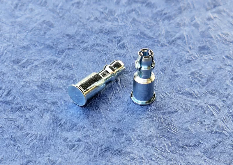 Standoffs – Types JX-SSC, JX-SSS