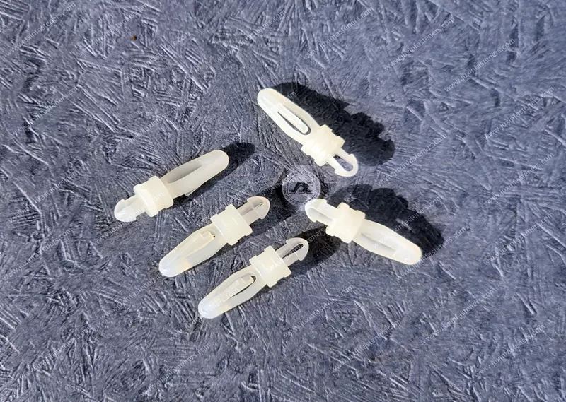 Locking Circuit Board Support