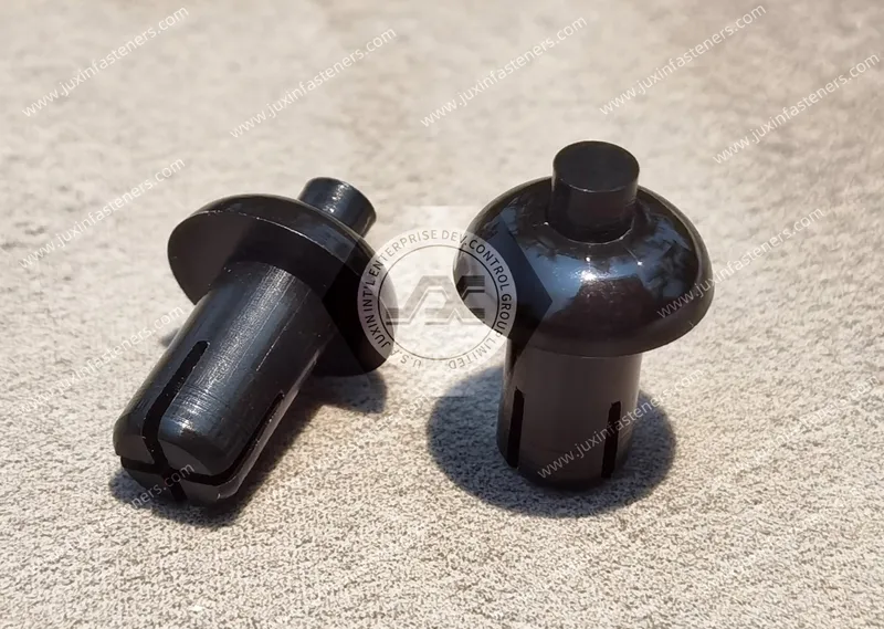 Black Nylon Push-In Rivet JX-GRS85