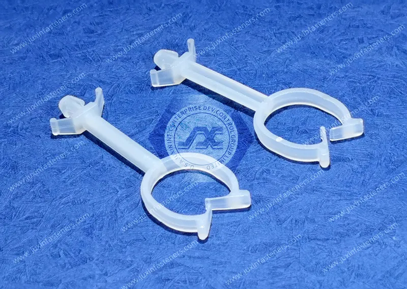 Stand-Off Harness Clip on Adhesive Base JX-GSHKBS