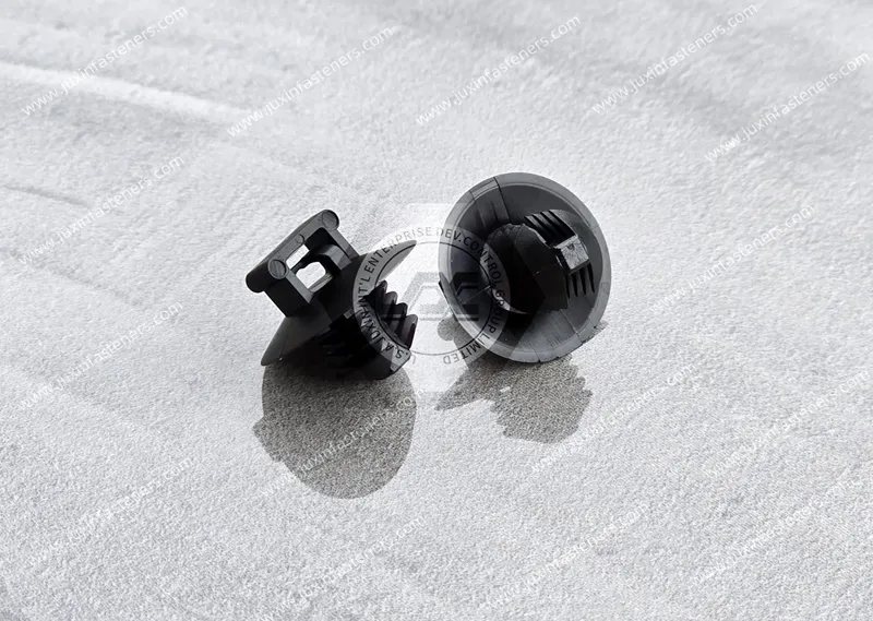 Blind hole inverted tooth type cable tie fixing seat JX-GFTH-36-01BK